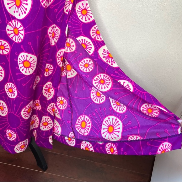 VINTAGE 1970s Slip Dress Psychedelic Maxi Purple Halter Printed Nightgown - Picture 5 of 13